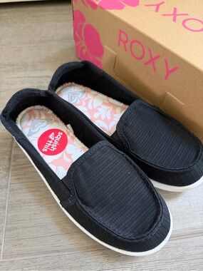 Roxy Minnow VII Black Slip-On Casual Shoes